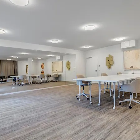 Maisonette-apartment C11 Zwei Balkone, Zwei Terrassen Im 